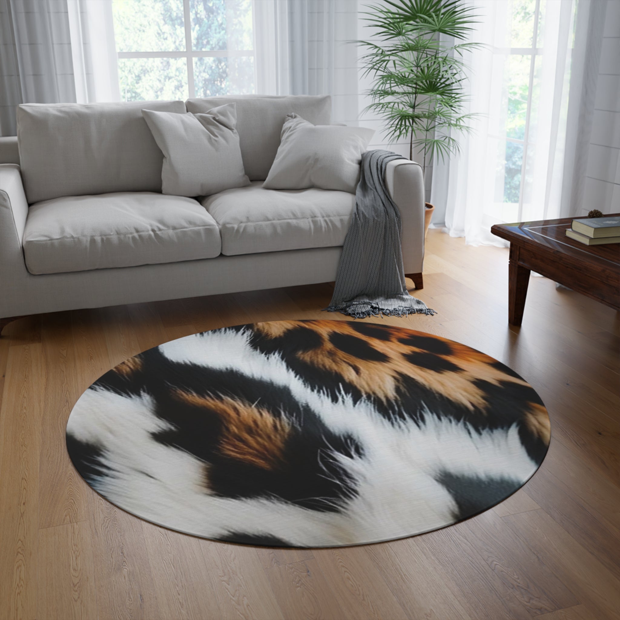 Leopard Print Round Rug — Faux Fur Animal Print Accent Mat
